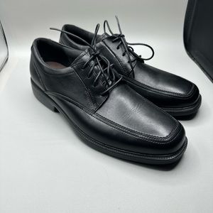 Bostonian FlexLite Men’s Dress Shirt Size 11.5. New !!